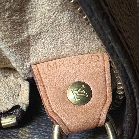 Vintage Louis Vuitton 2000 Monogram Looping GM Bag - Picture 15 of 16